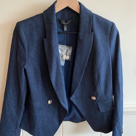 White House Black Market Jackets & Blazers - White House Black Market Cropped Navy Blazer Size 2 Double Breasted